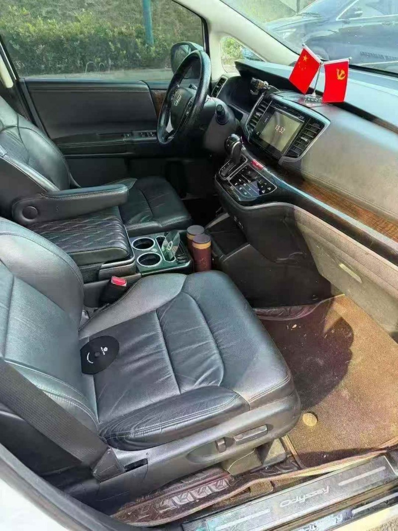 日照16年本田奥德赛5