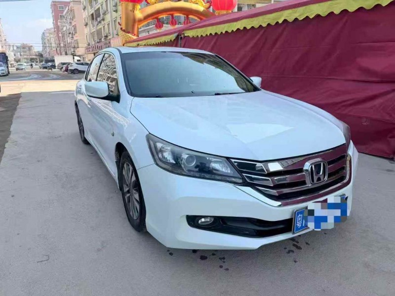 江门15年本田雅阁3