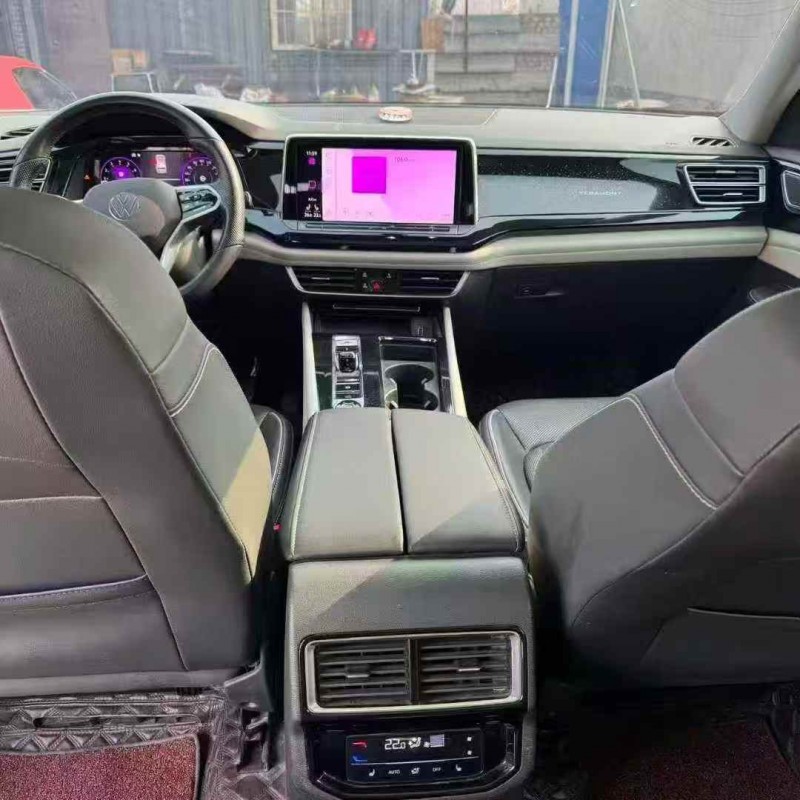 济宁22年大众途昂4