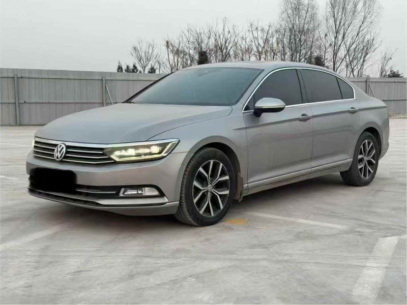 新乡17年大众迈腾3