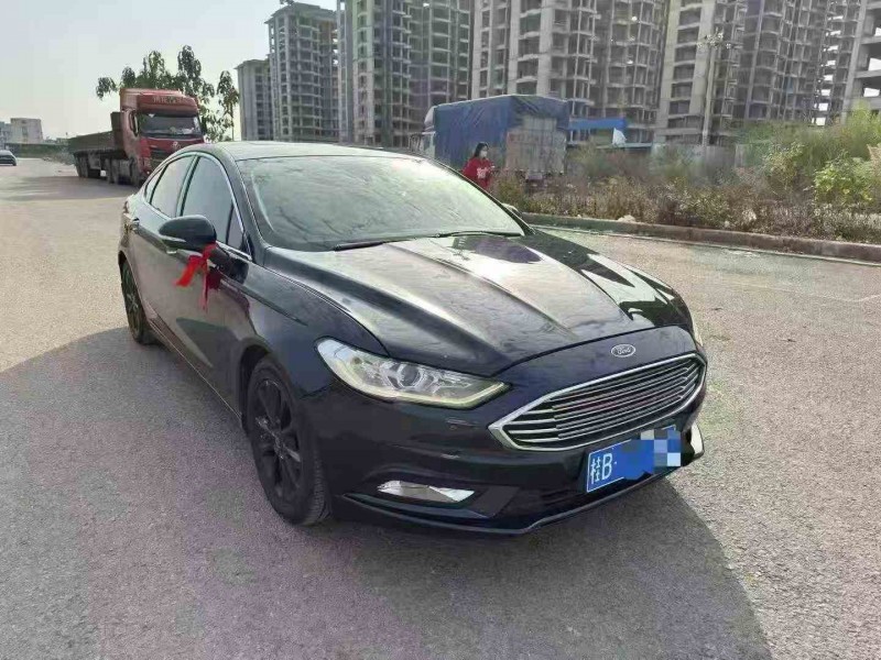 钦州17年福特蒙迪欧2