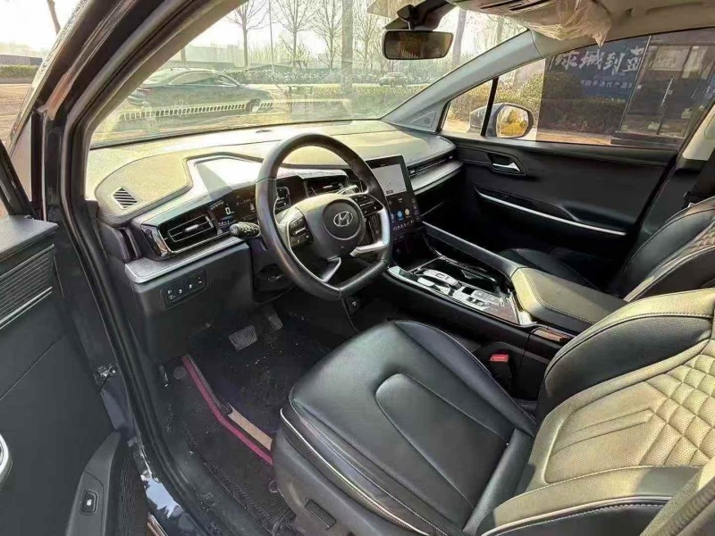 东营24年现代库斯图4