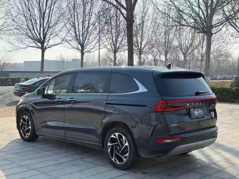 东营24年现代库斯图8