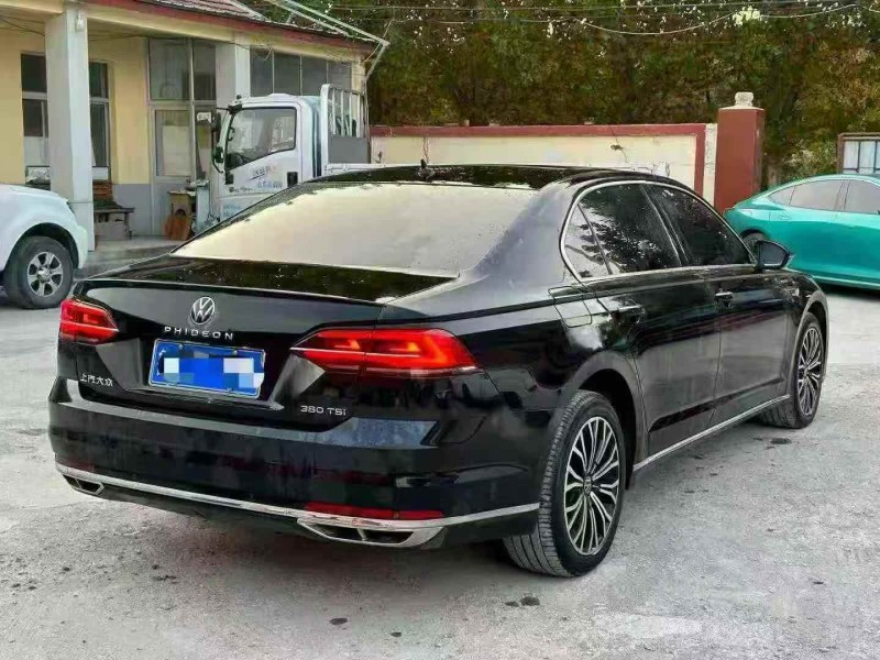 淄博23年大众辉昂7