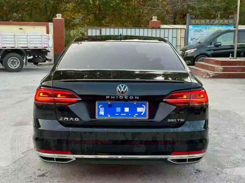 淄博23年大众辉昂9