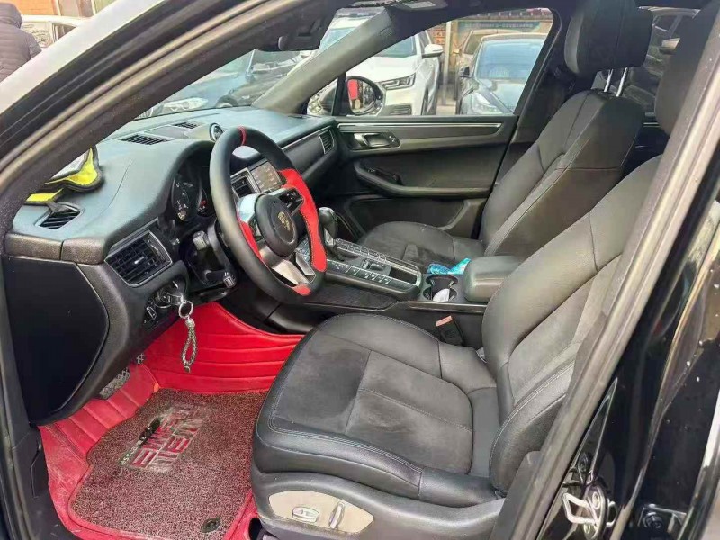 淄博15年保时捷Macan4