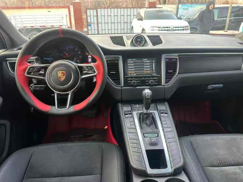 淄博15年保时捷Macan5