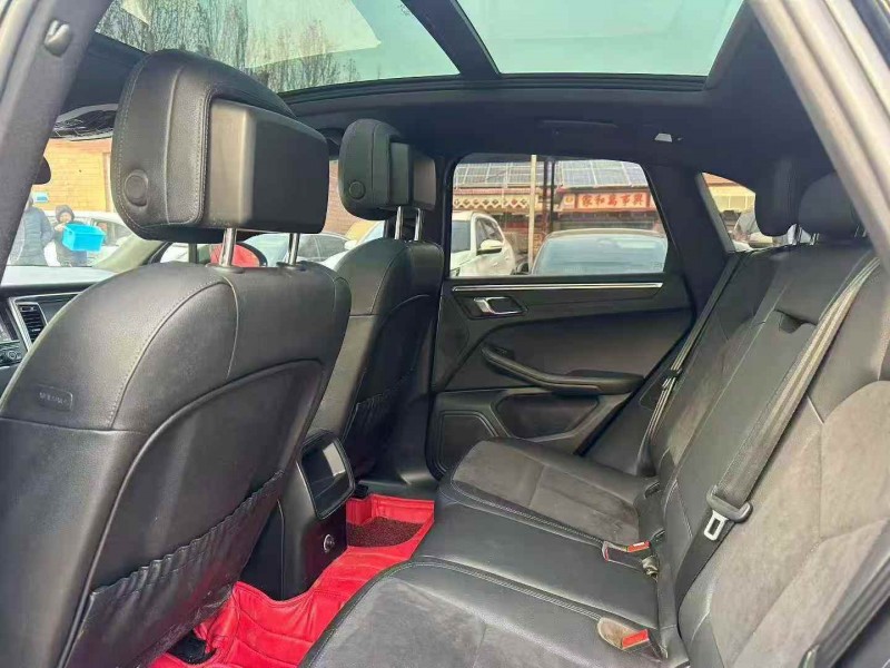 淄博15年保时捷Macan6