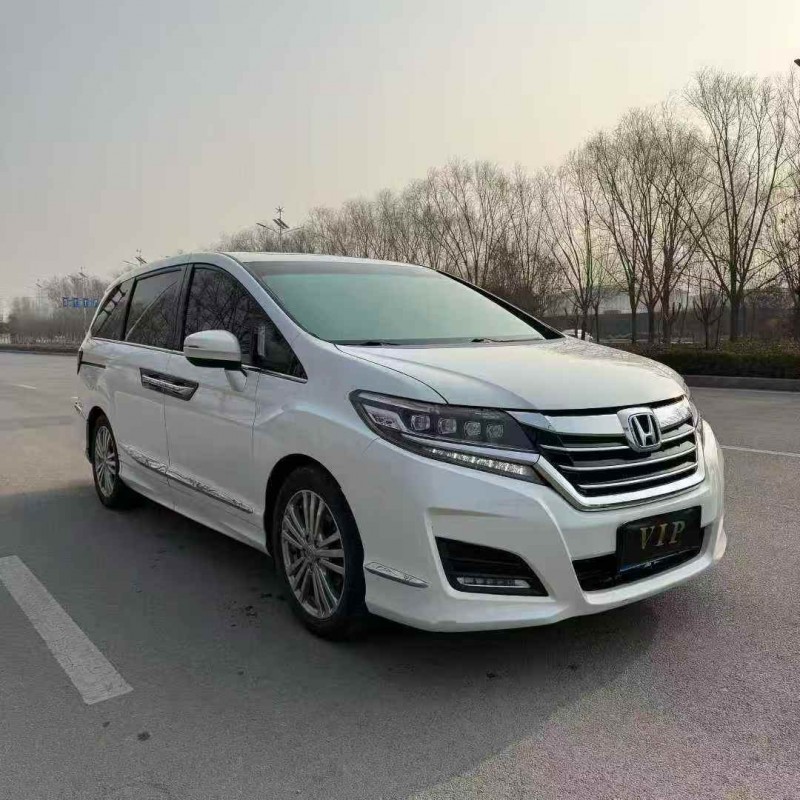 济宁18年本田艾力绅2