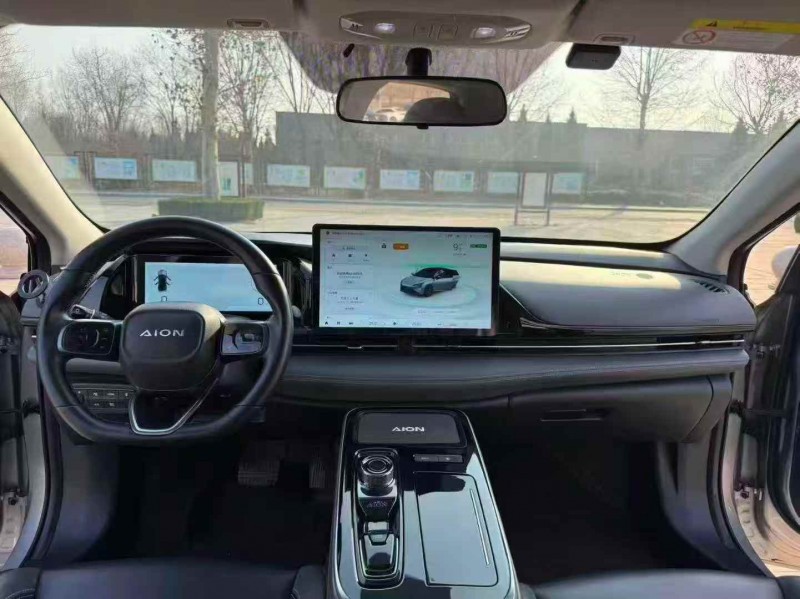 枣庄22年传祺埃安S5