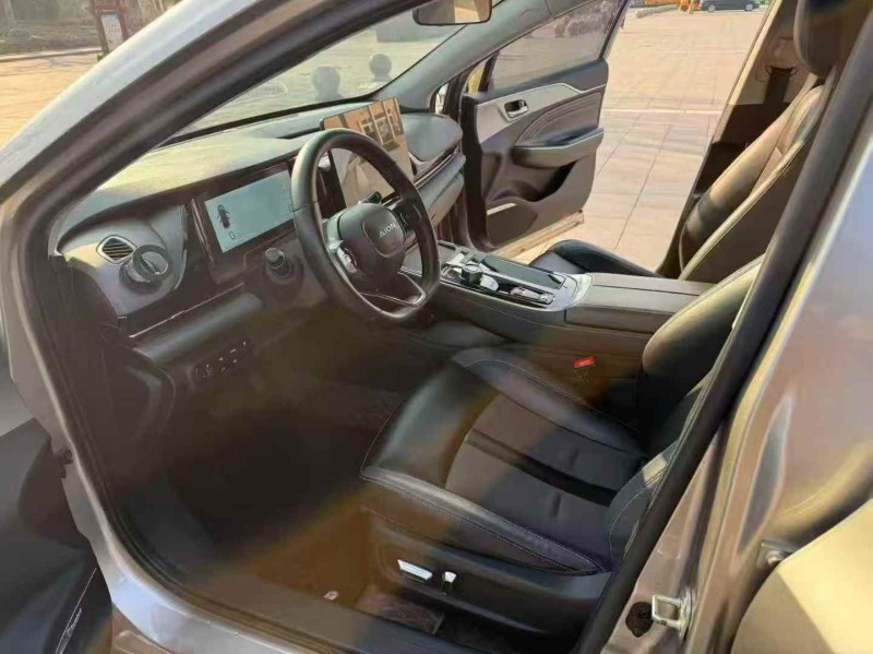 枣庄22年传祺埃安S6