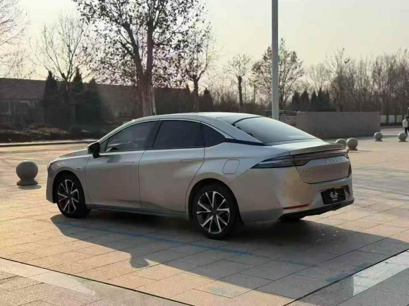 枣庄22年传祺埃安S8