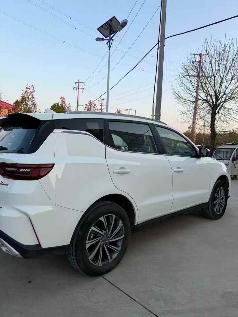 枣庄23年吉利远景8