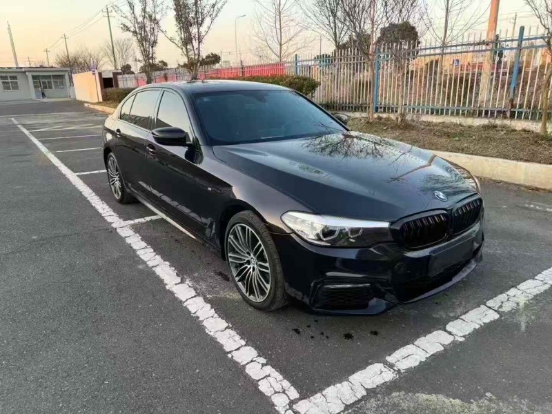 淮安19年宝马5系3