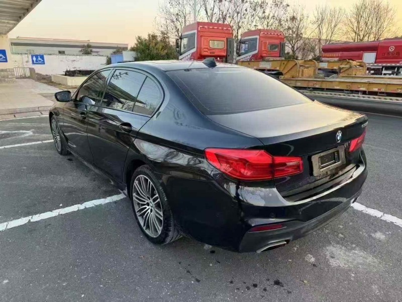 淮安19年宝马5系9