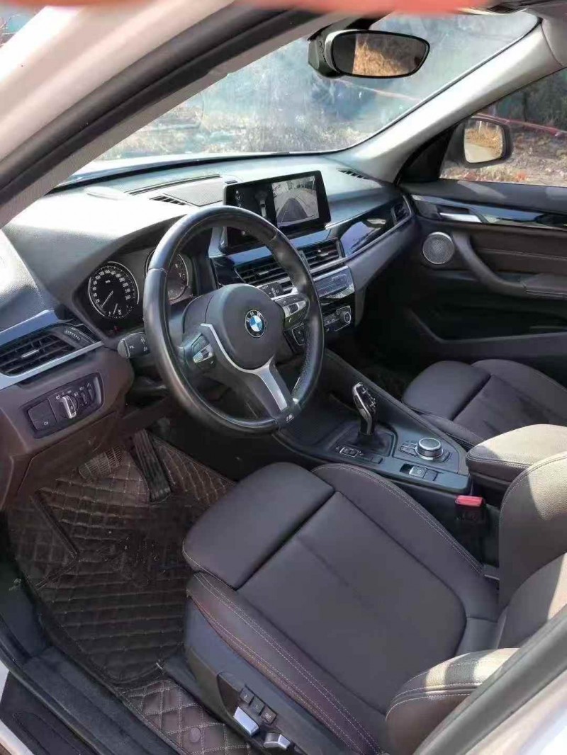 东营22年宝马X16
