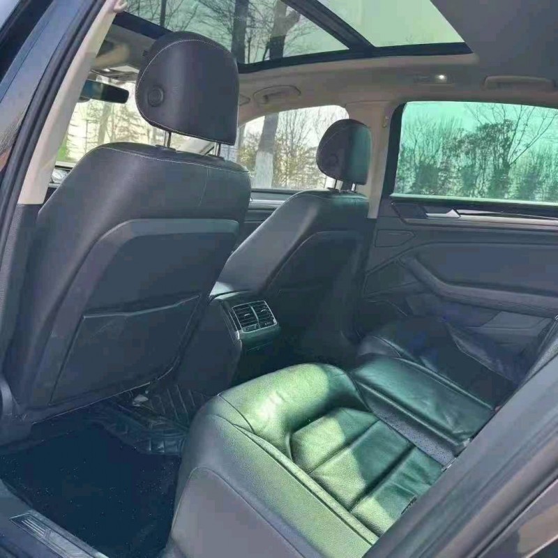 济宁18年大众辉昂5