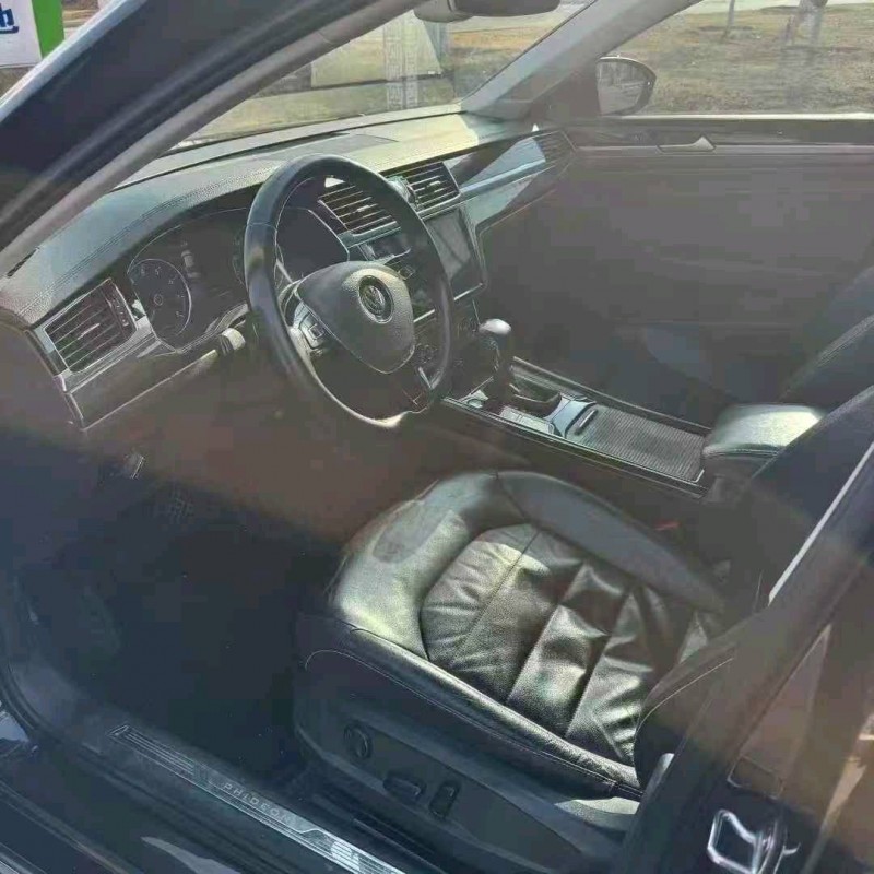 济宁18年大众辉昂6