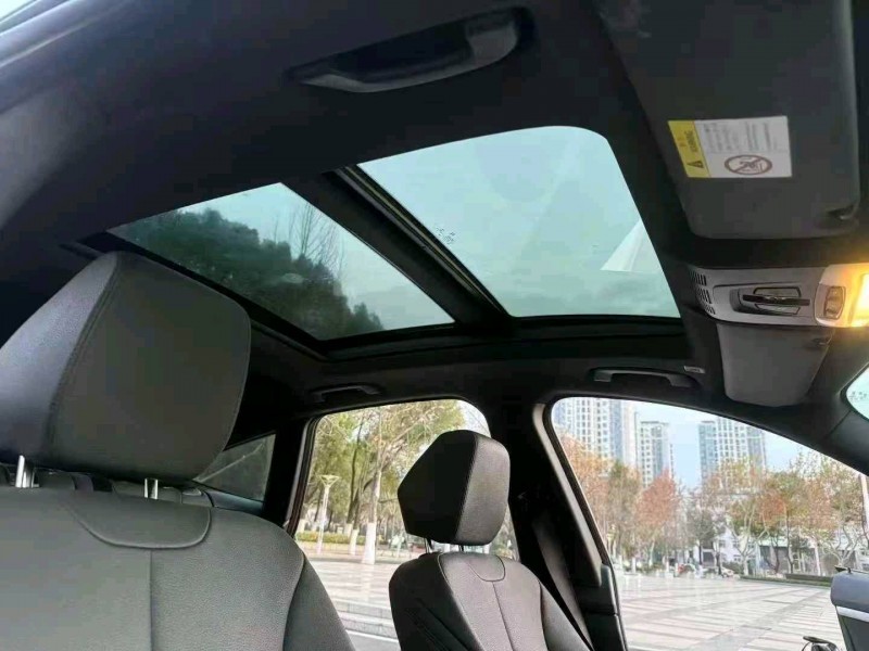 苏州20年宝马3系6