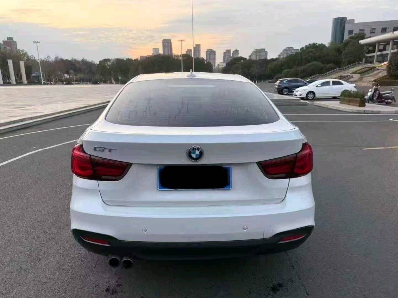 苏州20年宝马3系9