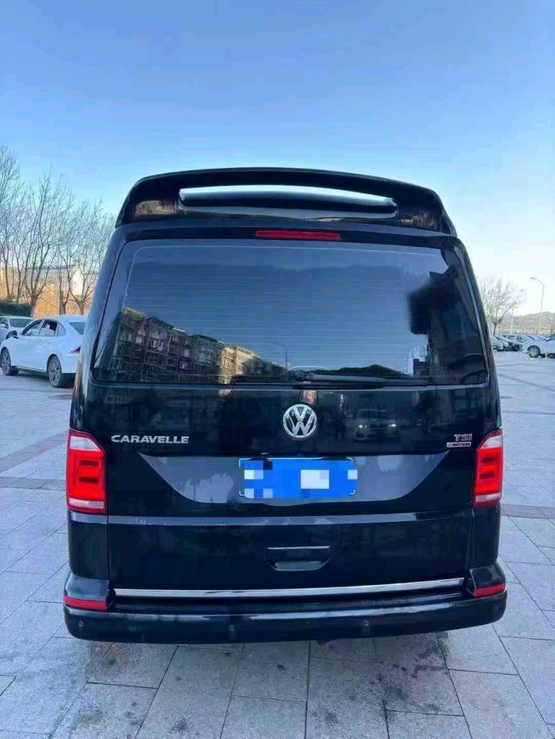 保定18年大众凯路威9