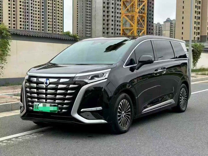 郑州23年腾势D93