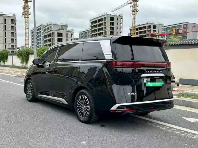 郑州23年腾势D98