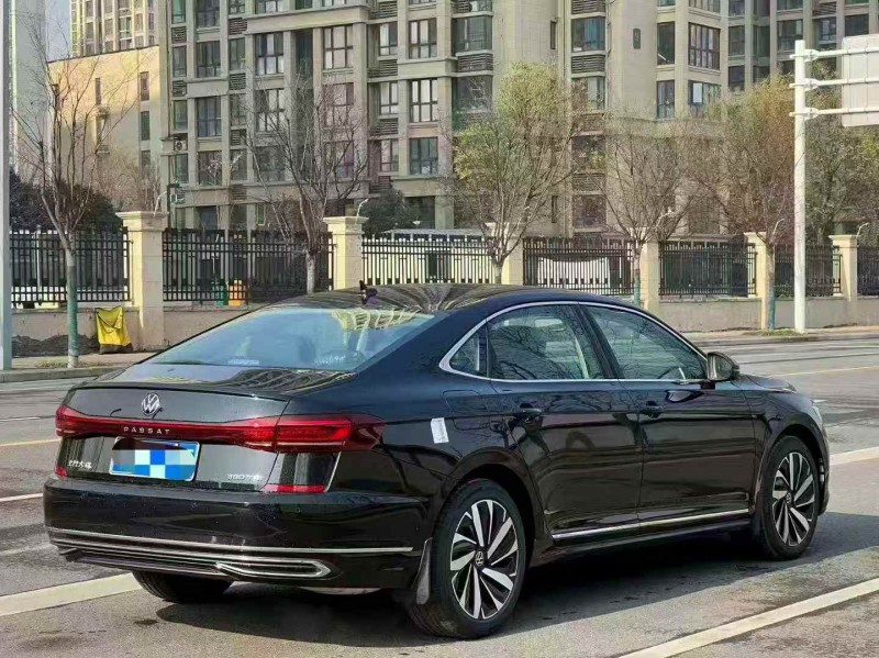 郑州25年大众帕萨特7
