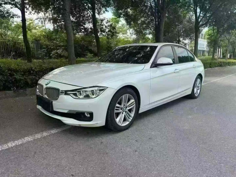 娄底16年宝马3系2