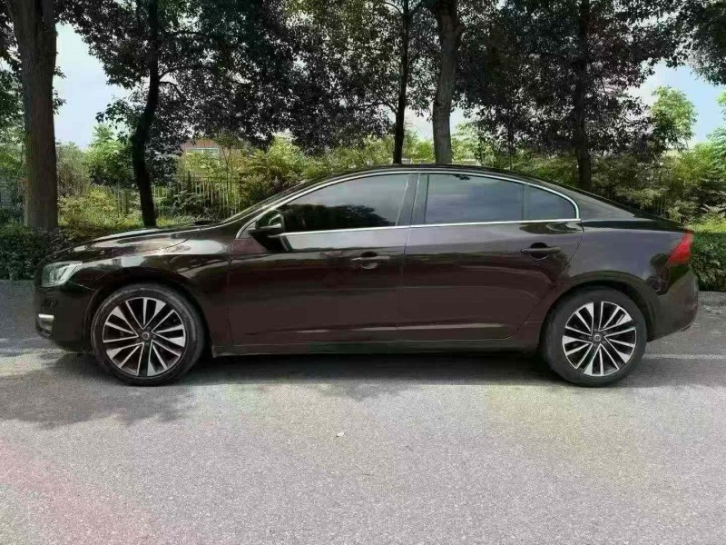 娄底18年沃尔沃S60L7