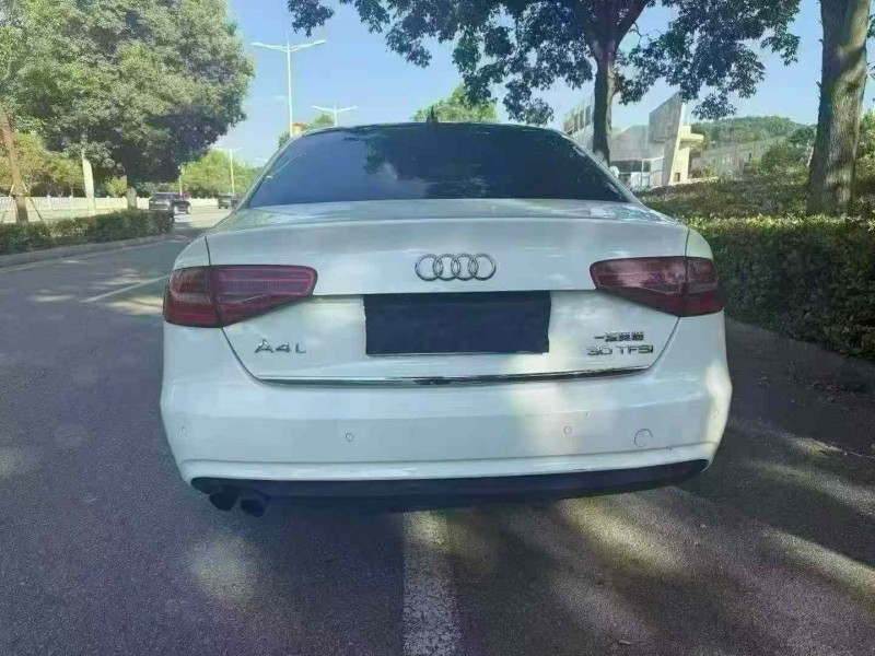 娄底16年奥迪A4L8