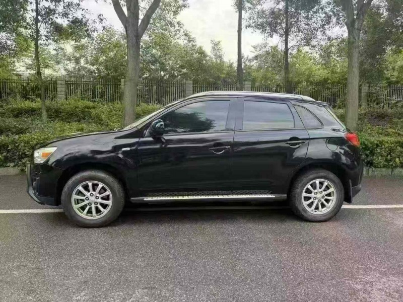 娄底15年三菱劲炫7