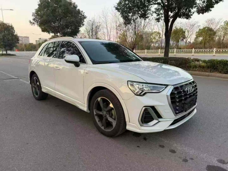 娄底19年奥迪Q33