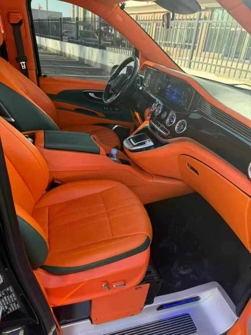 保定18年奔驰威霆4