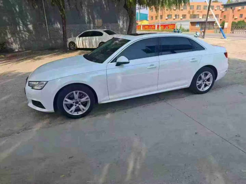 保定17年奥迪A4L3