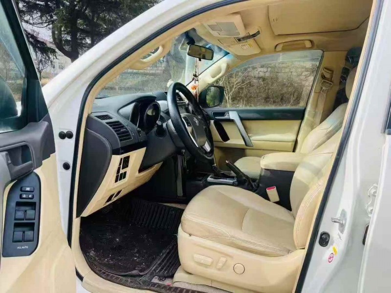 烟台14年丰田普拉多4