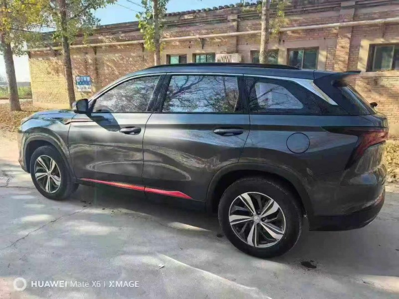 保定20年长安汽车CS757