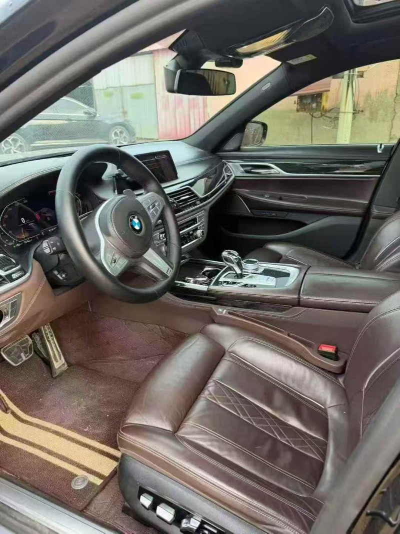 张家口19年宝马7系4