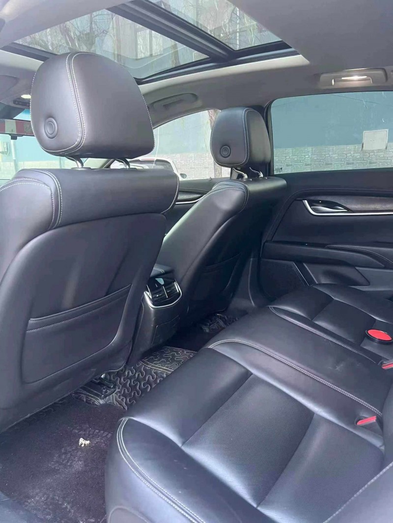 保定19年凯迪拉克XTS4