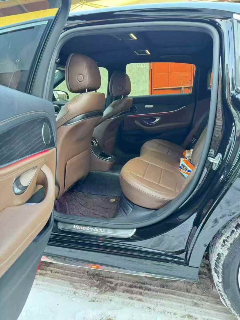 巴彦淖尔21年奔驰E5