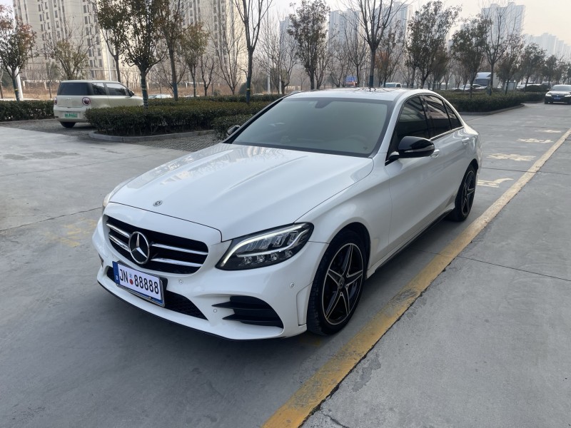济宁20年奔驰C3