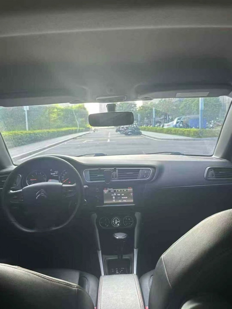 东莞17年雪铁龙C36