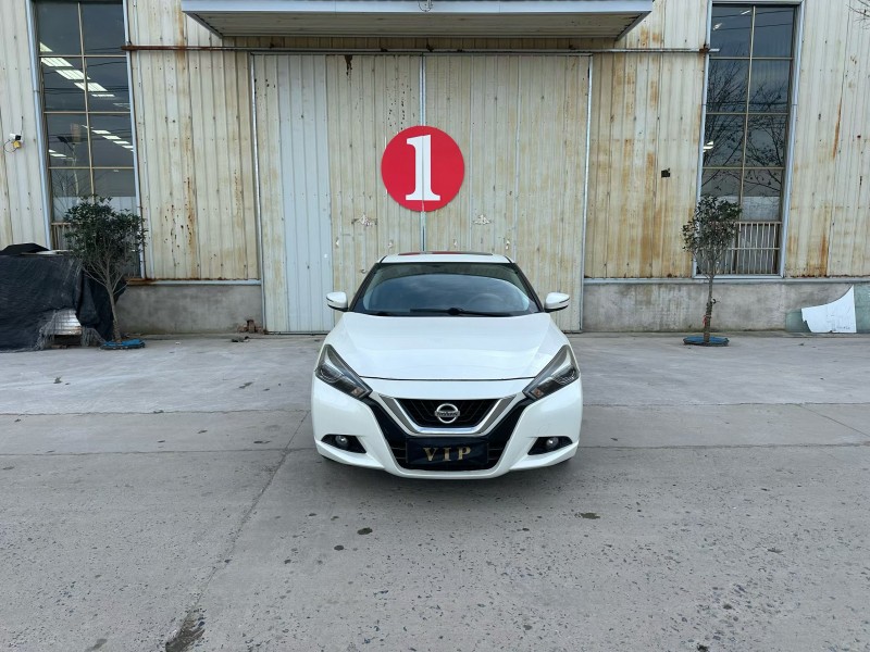 徐州18年日产蓝鸟1