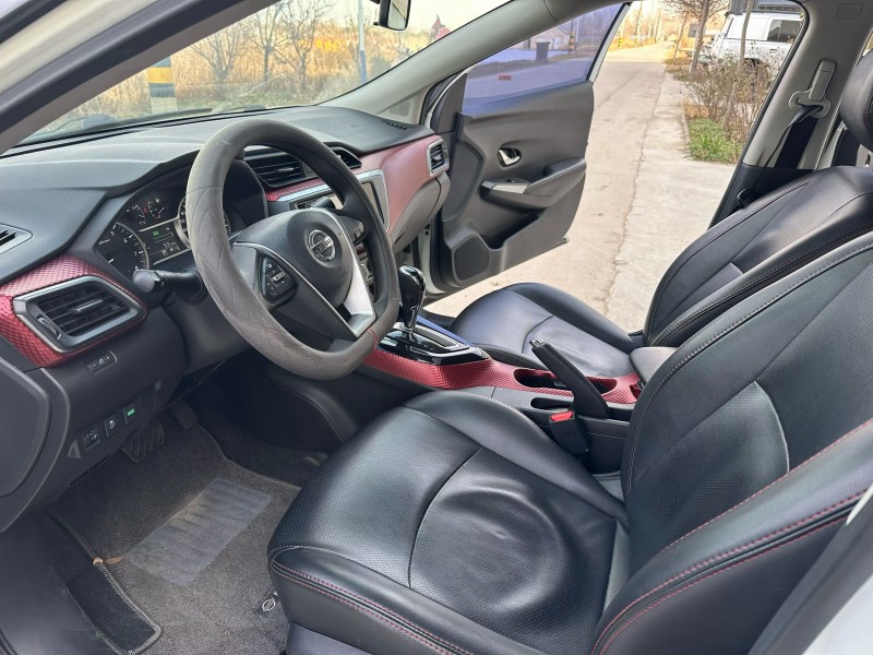 徐州18年日产蓝鸟5