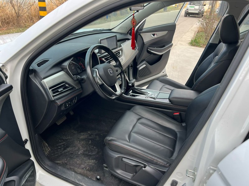 徐州19年长安汽车CS755