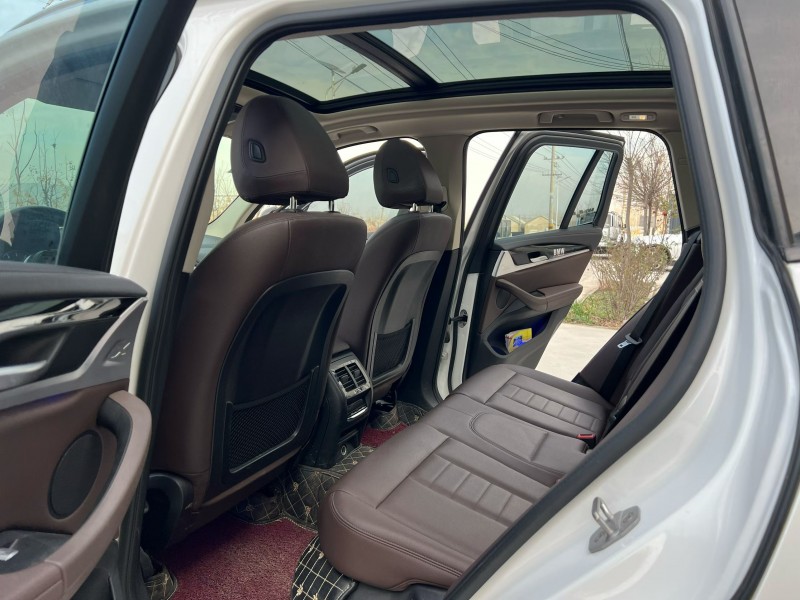 徐州18年宝马X36