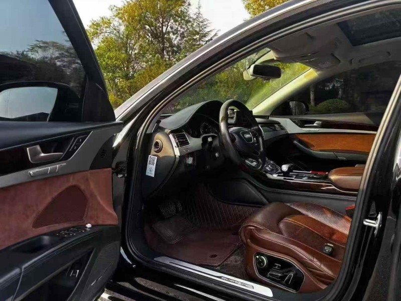 枣庄17年奥迪A8L4