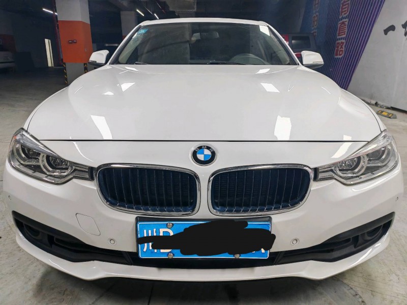 成都17年宝马3系1