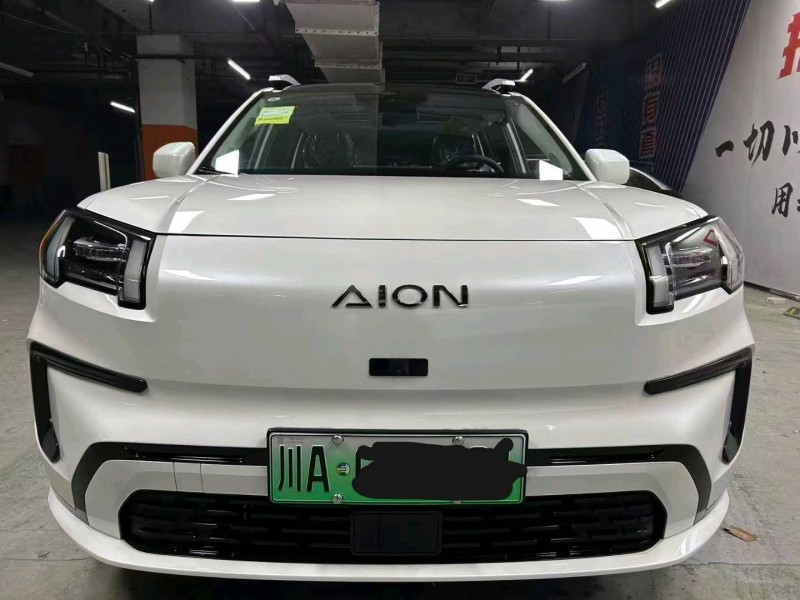 成都25年传祺埃安V1