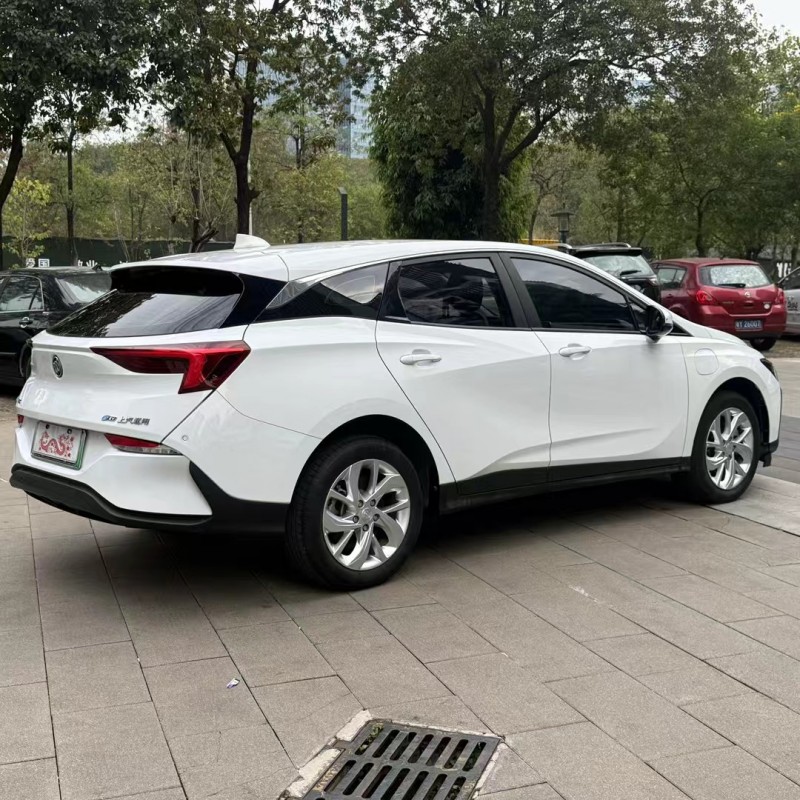 佛山23年别克微蓝8